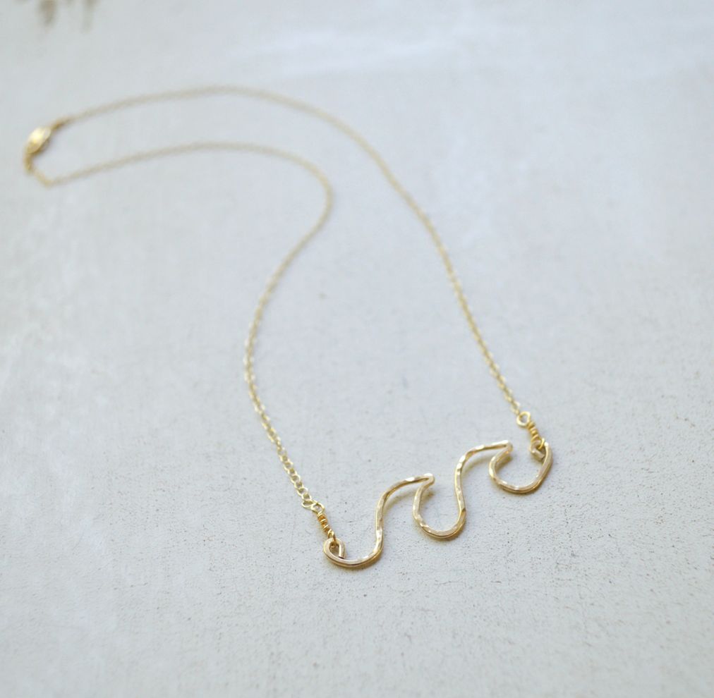 Double Wave Necklace